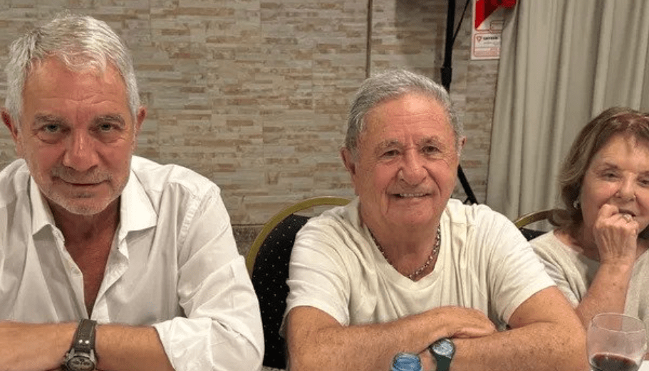 Con Duhalde como símbolo, el PJ bonaerense ensaya su regreso a la unidad