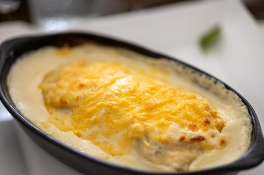 Relleno de carne en papas al horno con queso&nbsp;fundido