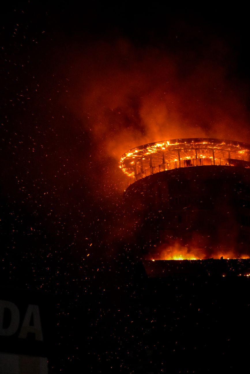 Seis fallecidos en incendio de viviendas en la ciudad de Amberes